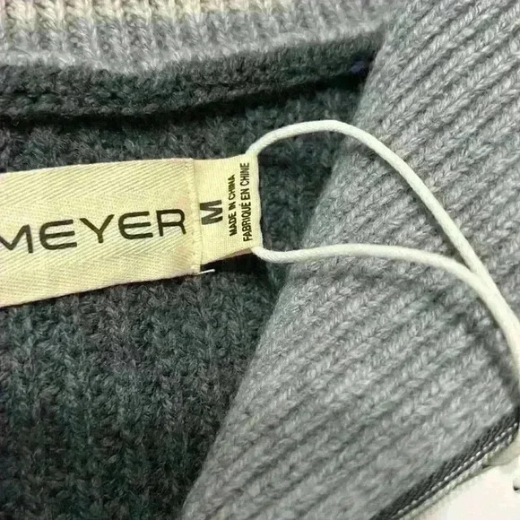 Obermeyer Women's Limber Ski Sweater 100% Wool Size Medium - Picture 7 of 11